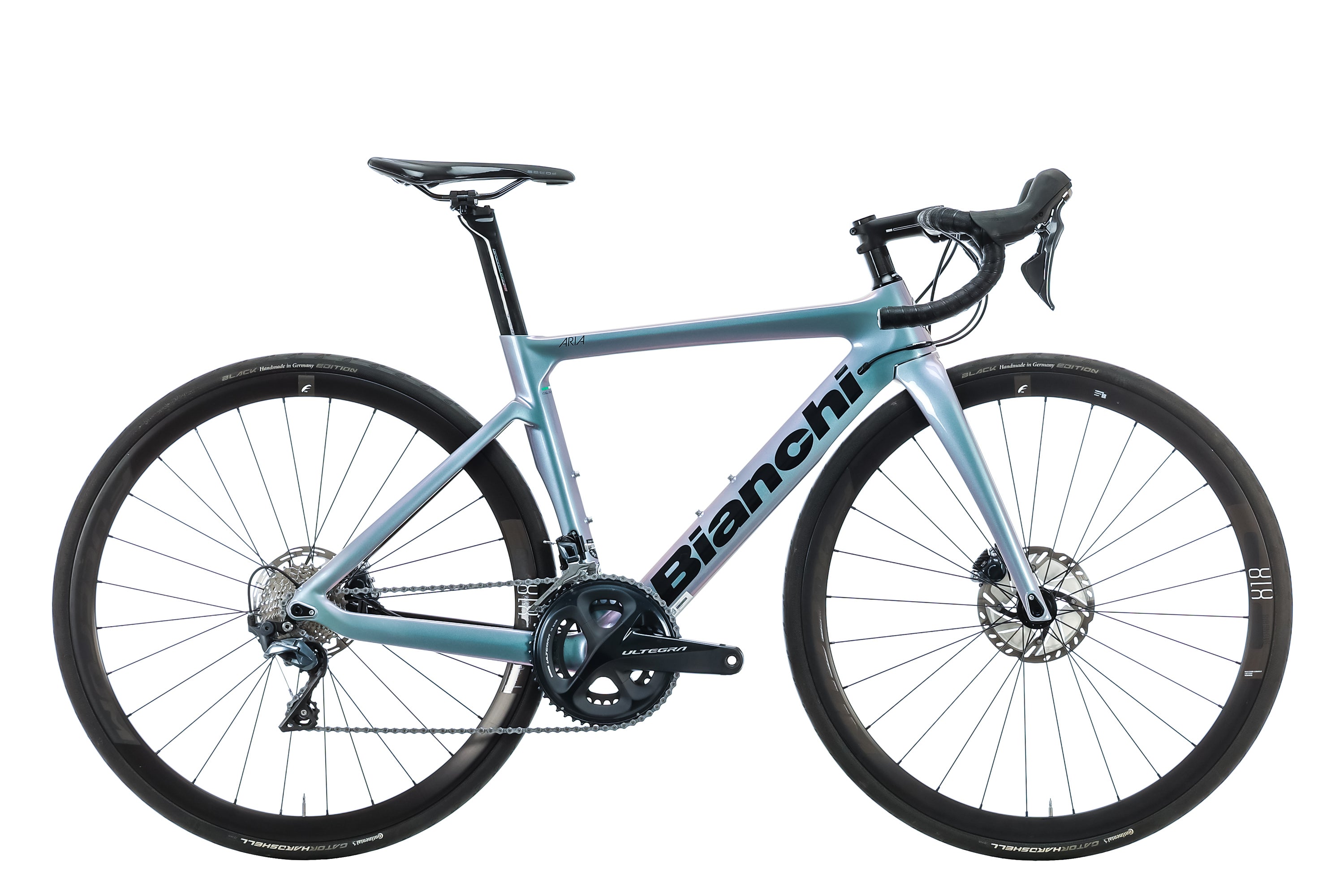 Bianchi Aria Electric Road Bicycle Bianchi Aria Disc 105 The Bike