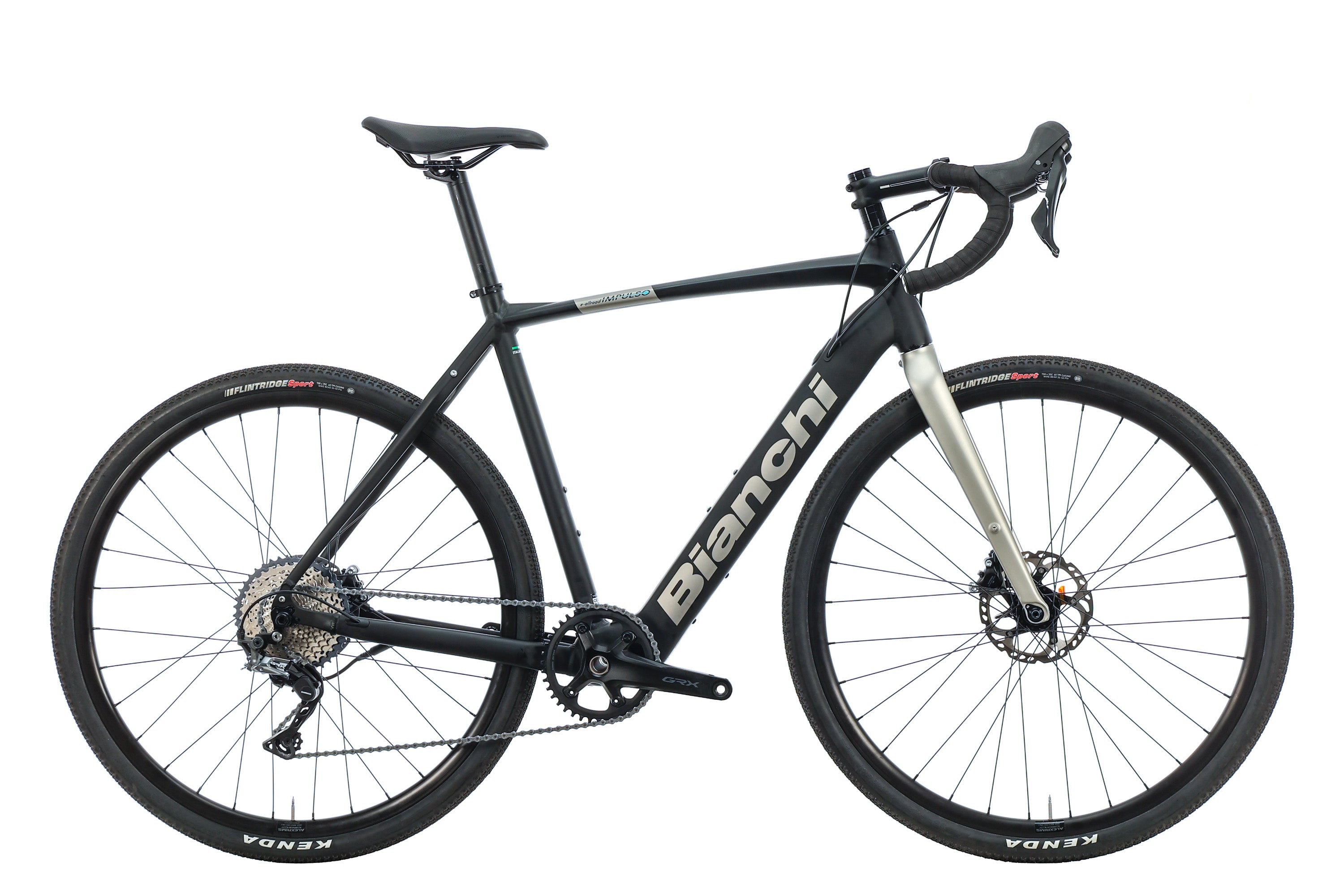 bianchi e-impulso road bike 2022 Impulso e-Allroad Gravel E-Bike - 2022, Large Impulso Gravel Bike is designed for versatile cyclists seeking out different experiences across roads trails and dirt 2023 Bianchi E-Impulso Gravel (L,
