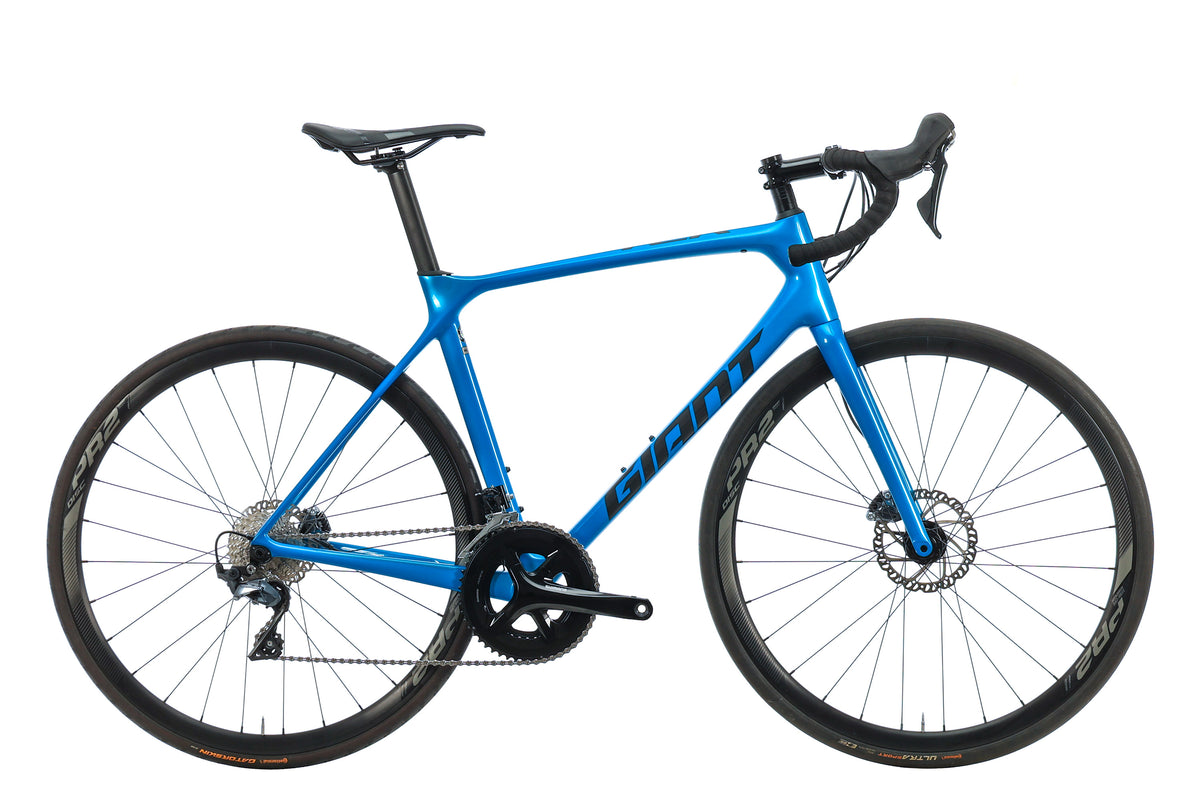 giant-bicycles.com 2020 Giant TCR Advanced 1 Disc KOM Road Bike - 2020, Med/Large | Weight, Price, Specs, Geometry, Size Guide