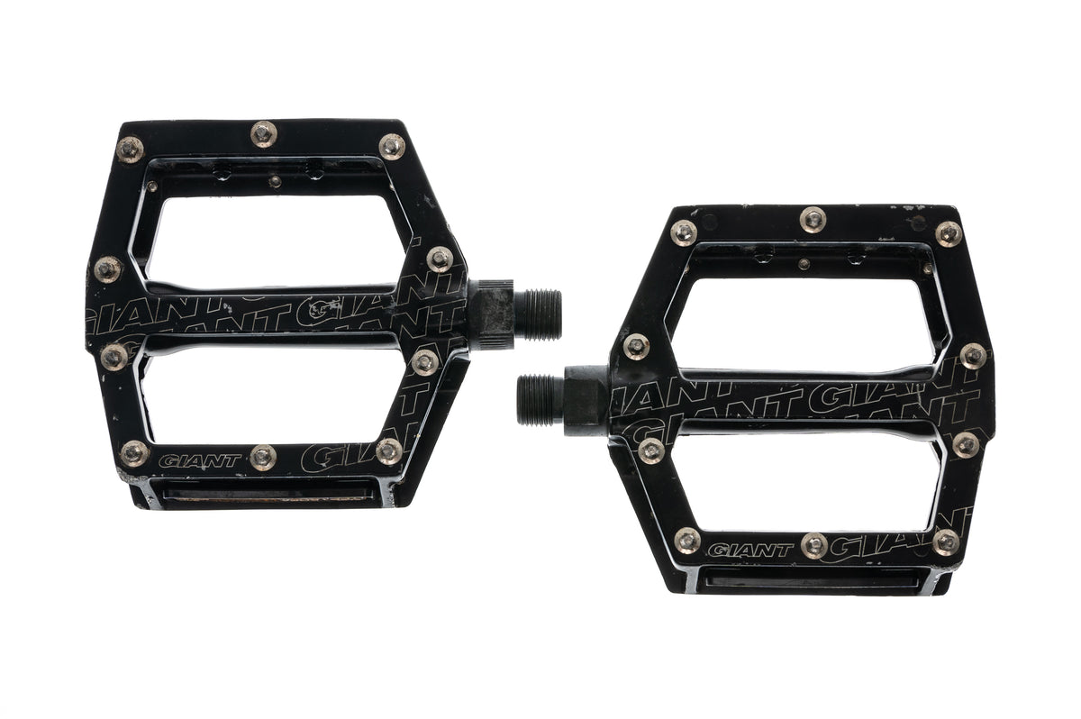 giant flat pedal Giant Original MTB Core Pedals Platform Black