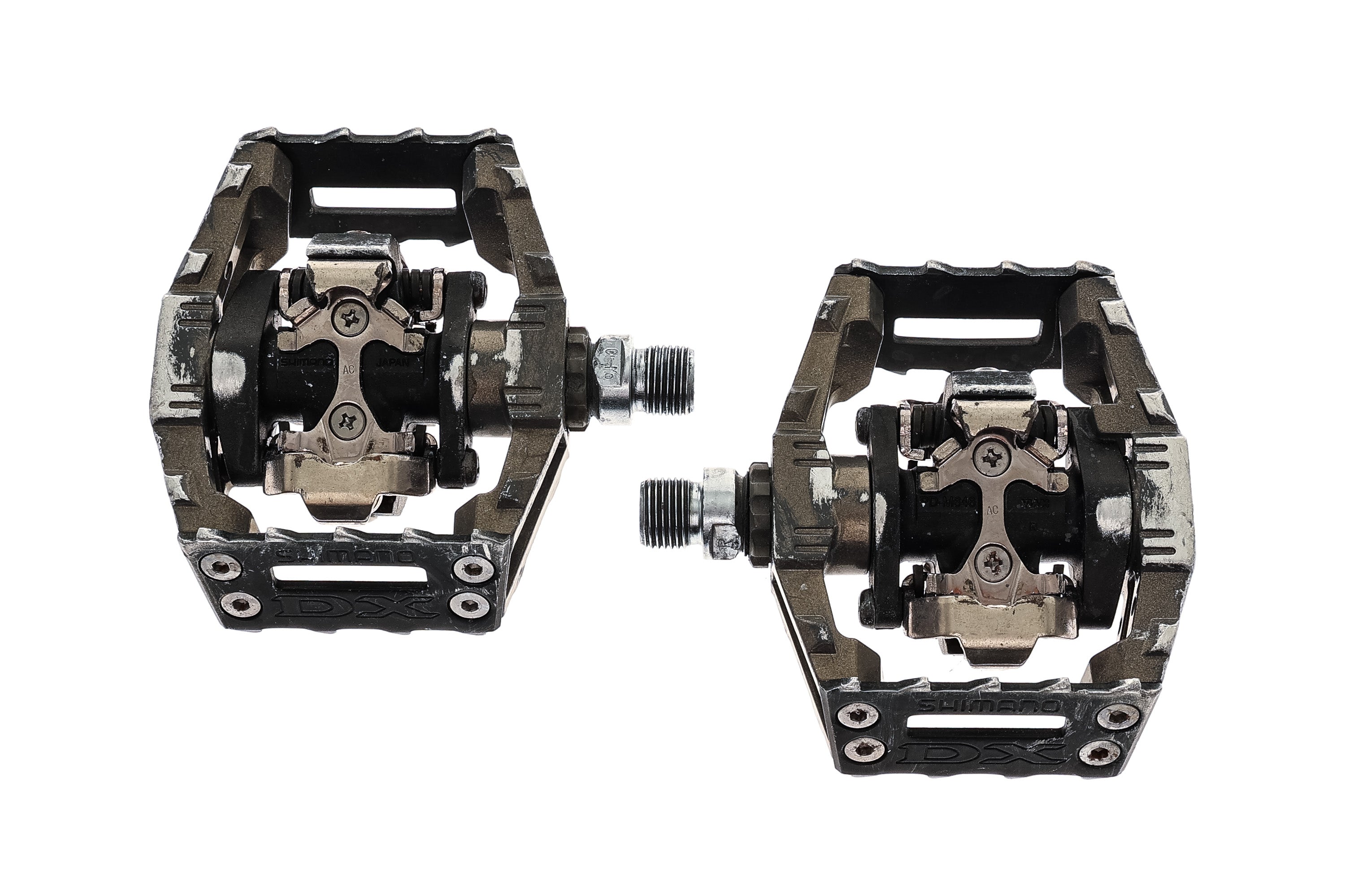Shimano PD-M646 DX Pedals Clipless Gray