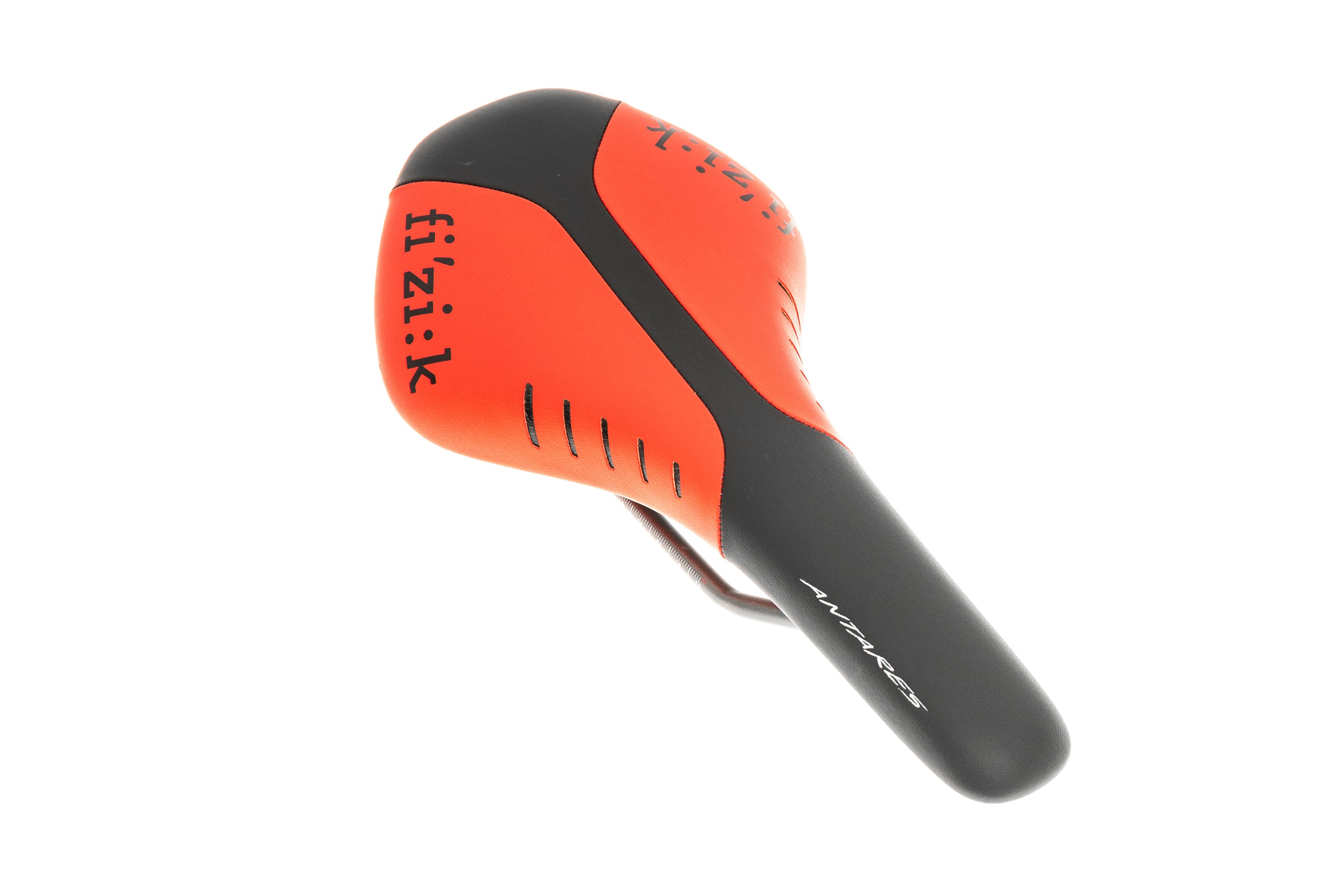Fizik Antares R3 Regular Saddle 141mm K:ium Rails Red/Black