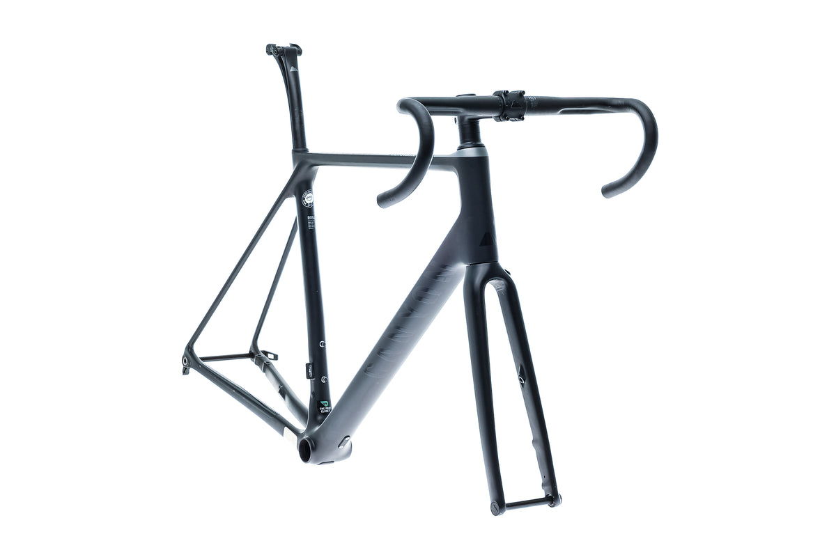 Vélo de route reconditionné · Endurace CF SLX AXS 12V · Très bon état Vélo de route reconditionné · Endurace CF SLX AXS 12V · Très bon état