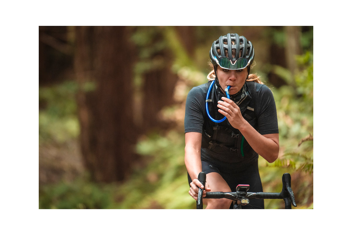 CamelBak Women's Chase Bike Hydration Vest 50oz The Pro's Closet