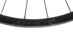 Race Face Aeffect R 30 Aluminum Tubeless 27.5" Wheelset front wheel