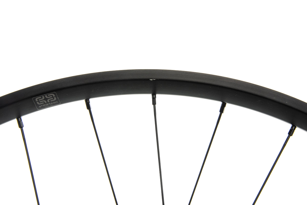 Pneu VTT E Thirteen LG1+ 27,5x2,35 – Semi-slick, Tubeless – Neuf