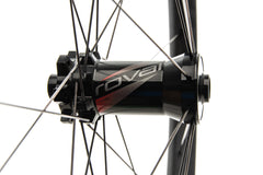 Roval Traverse Carbon Boost Tubeless 27.5" Front Wheel sticker