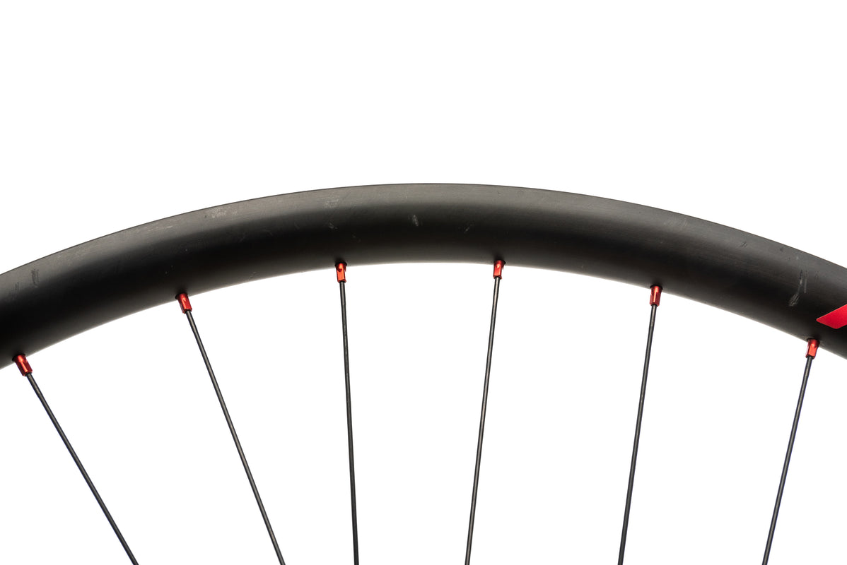 NOX Teocalli Industry Nine Carbon Tubeless 29" Front Wheel detail 1