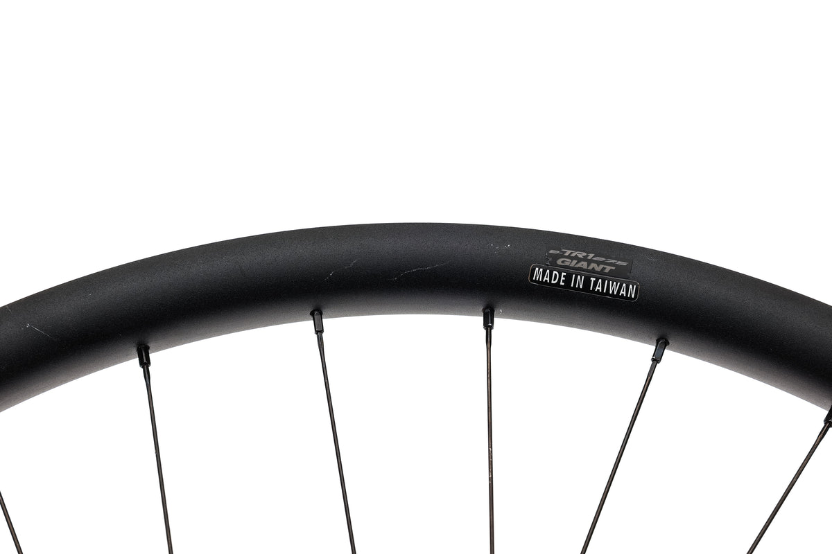 Giant e-TR1 Aluminum 27.5 Giant e-TR1 Aluminum 27.5