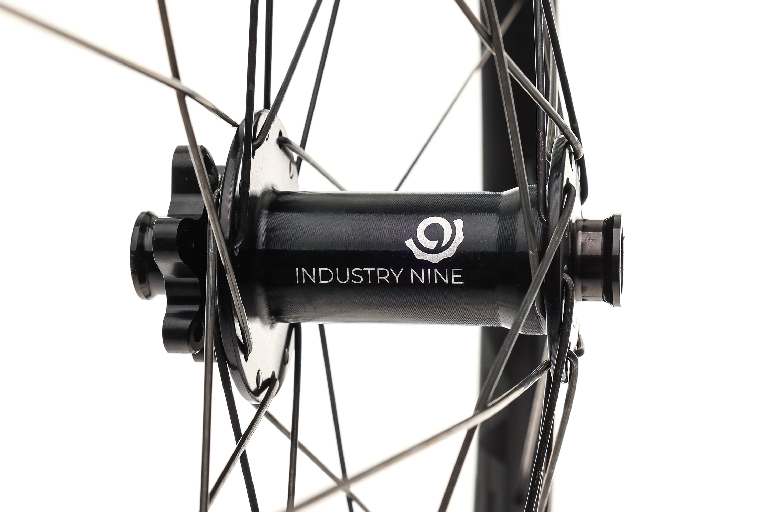 Race Face AR 30 Offset w/ Industry Nine 1/1 Hubs | The Pro's Closet