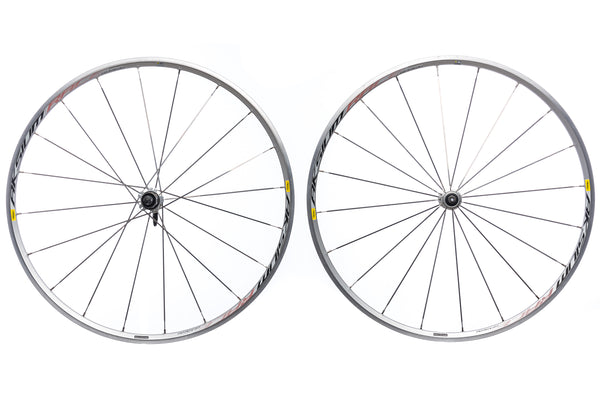 Mavic Aksium Race Aluminum Clincher 700c Wheelse | The Pro's Closet
