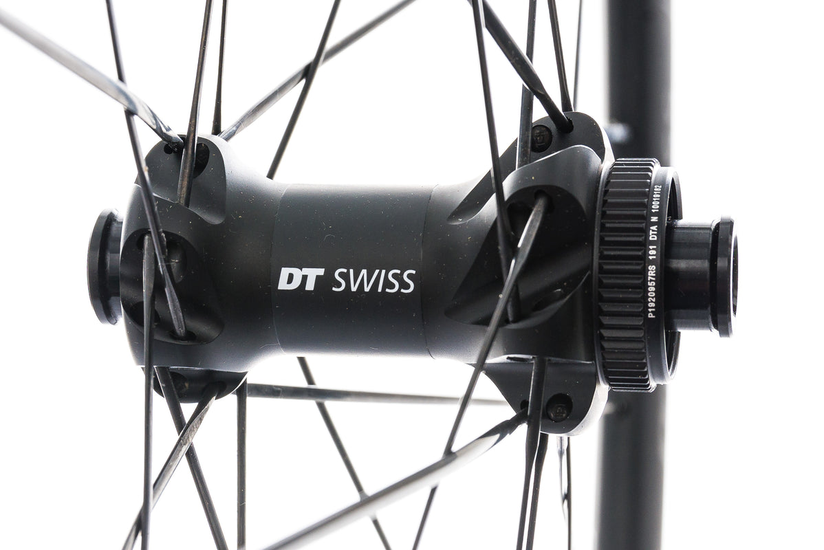 DT Swiss P1800 Spline 32 Aluminum Clincher 700c | The Pro's Closet