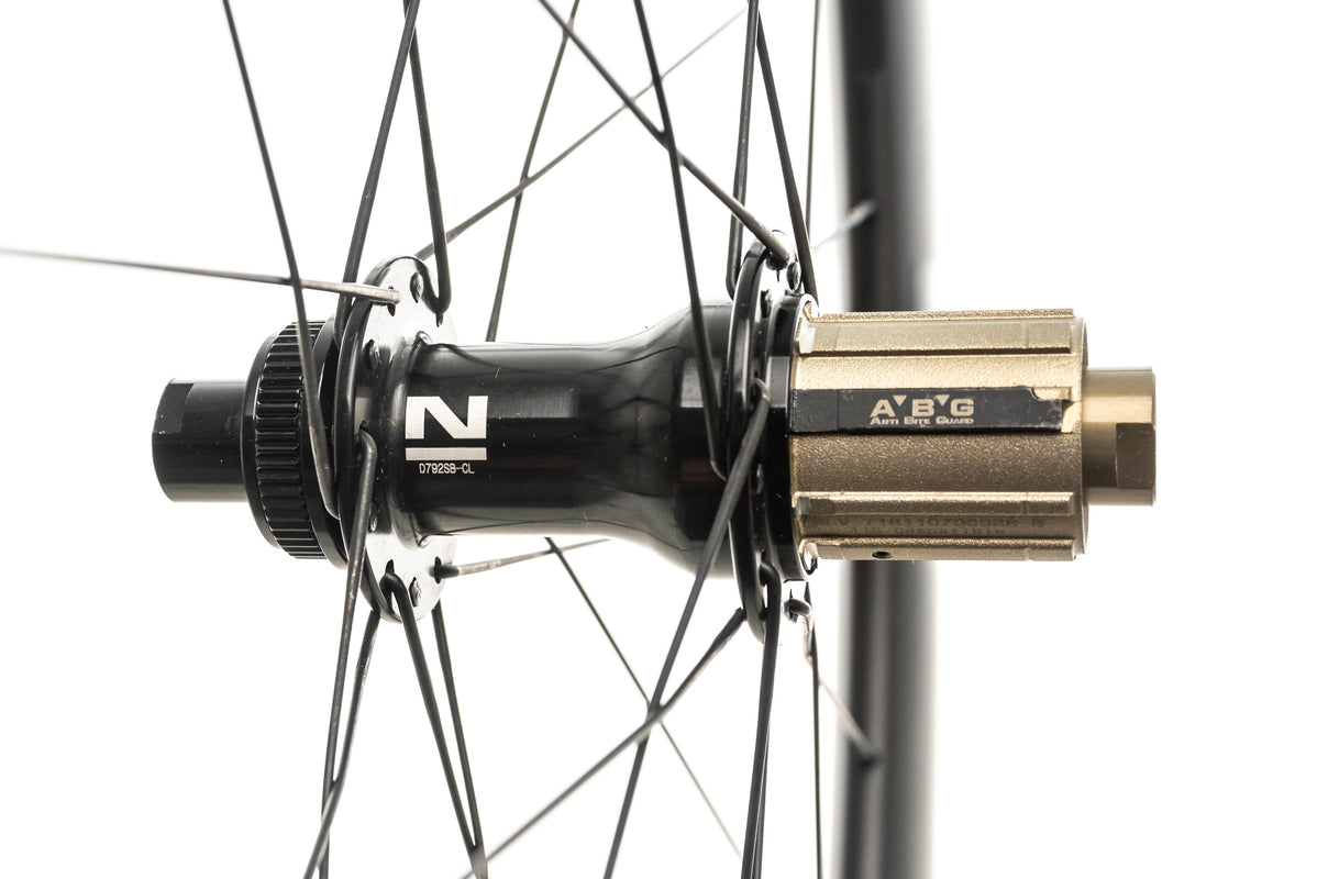 Novatec R5 Disc Carbon Clincher 700c Wheelset | The Pro's Closet