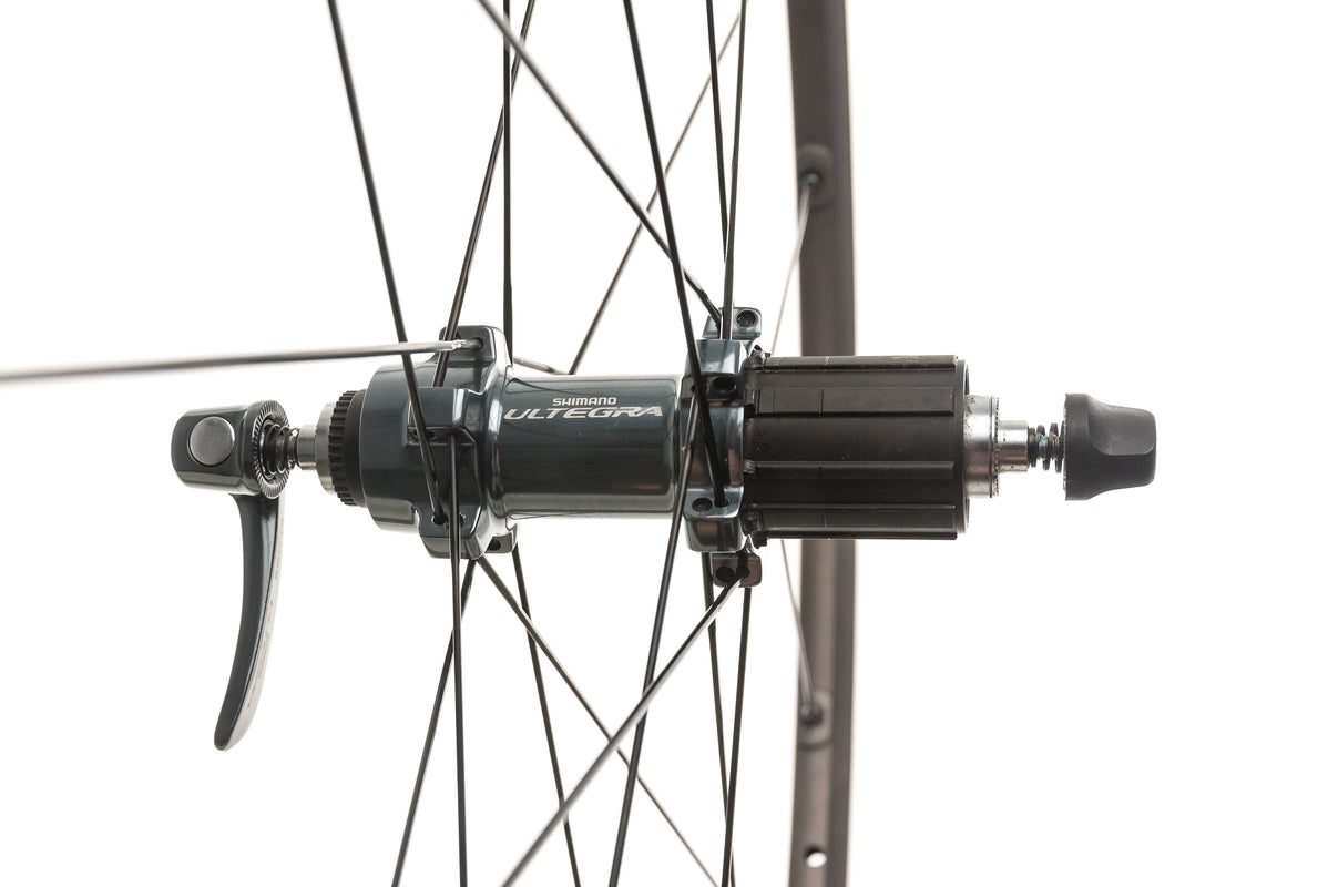Shimano Ultegra WH6800 Aluminum Clincher 700c Wh | The Pro's Closet