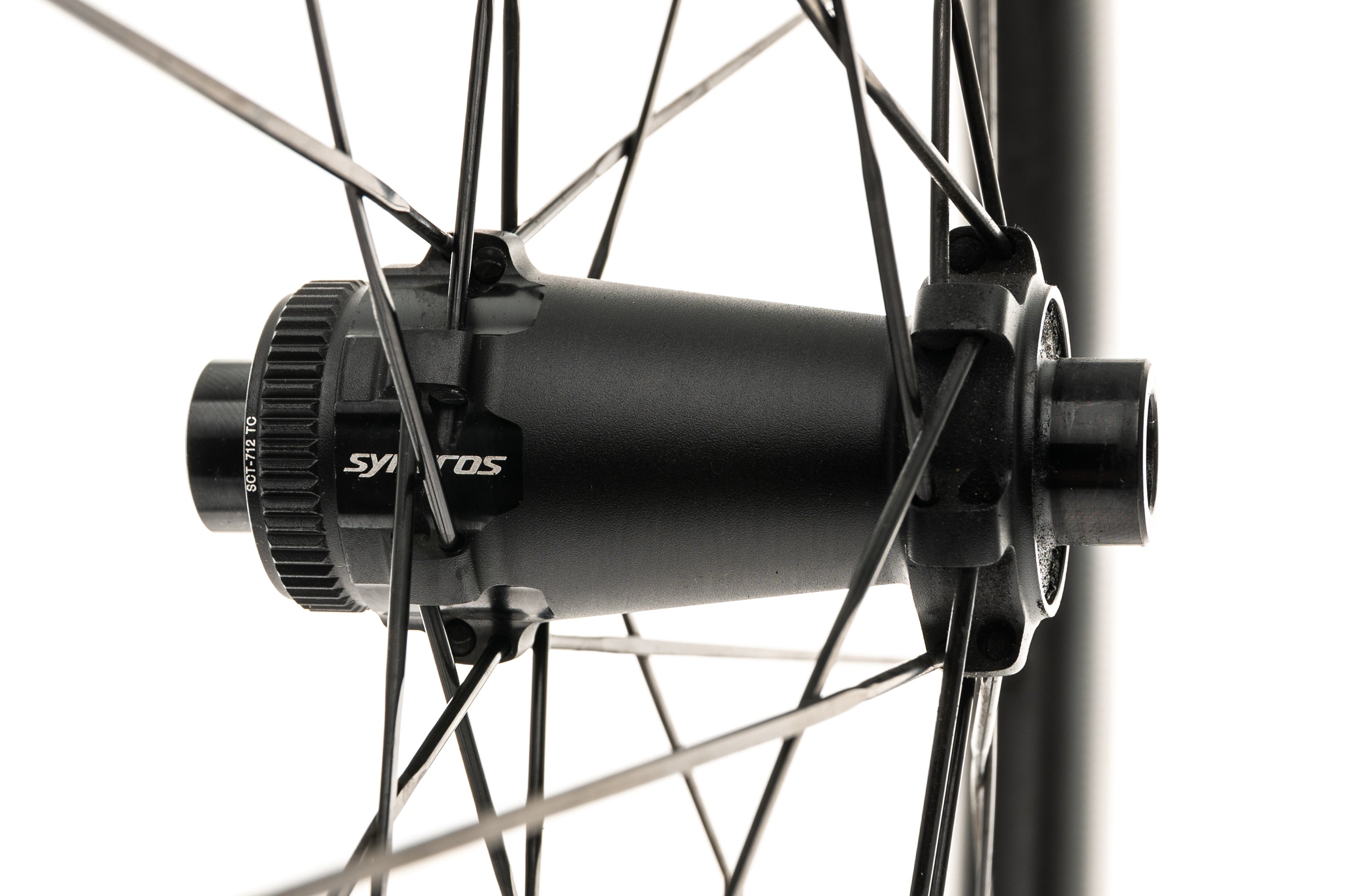 Syncros Capital 1.0 50 Disc Carbon Tubeless 700c | The Pro's Closet