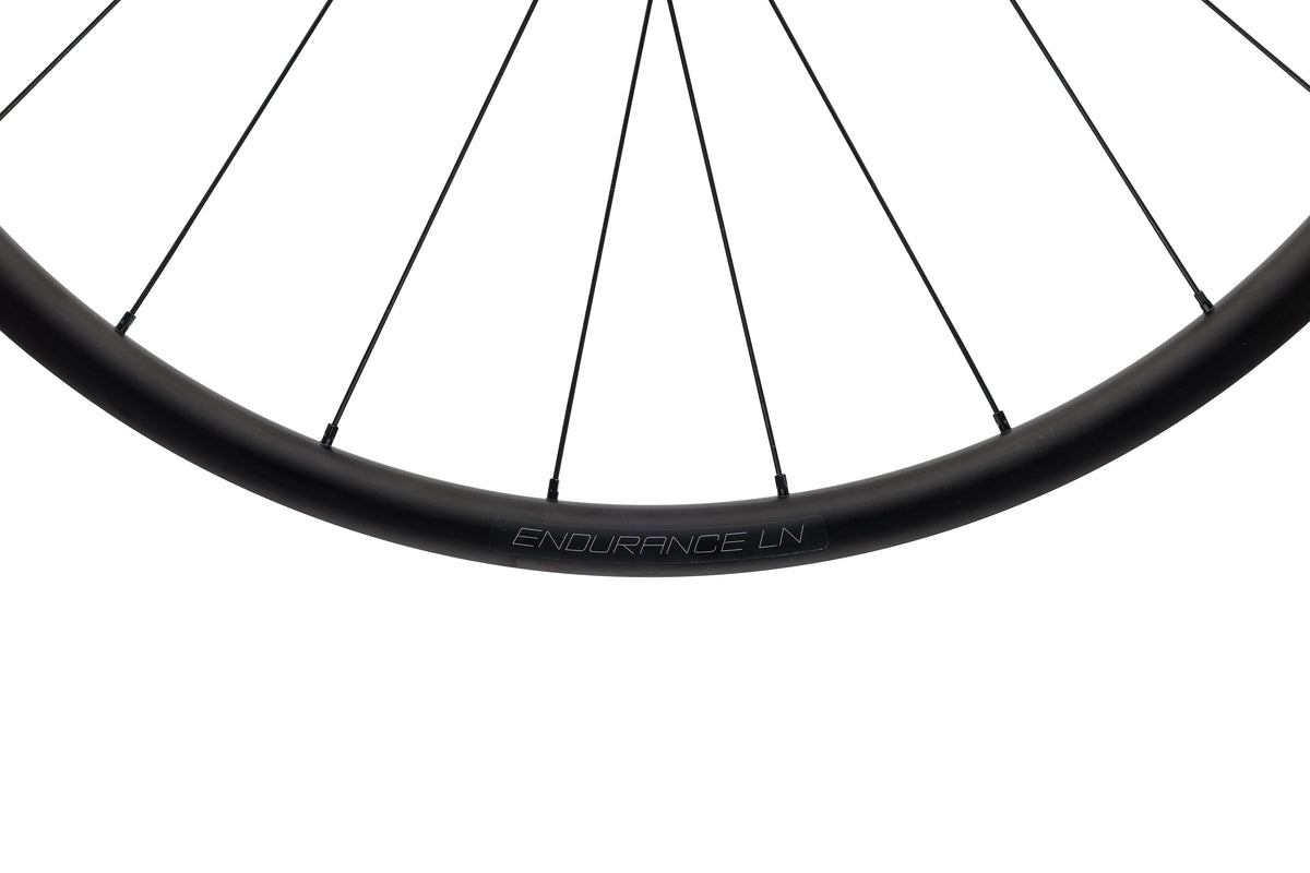 DT Swiss Endurance LN Disc Tubeless 700 - Weight, Material, Specs