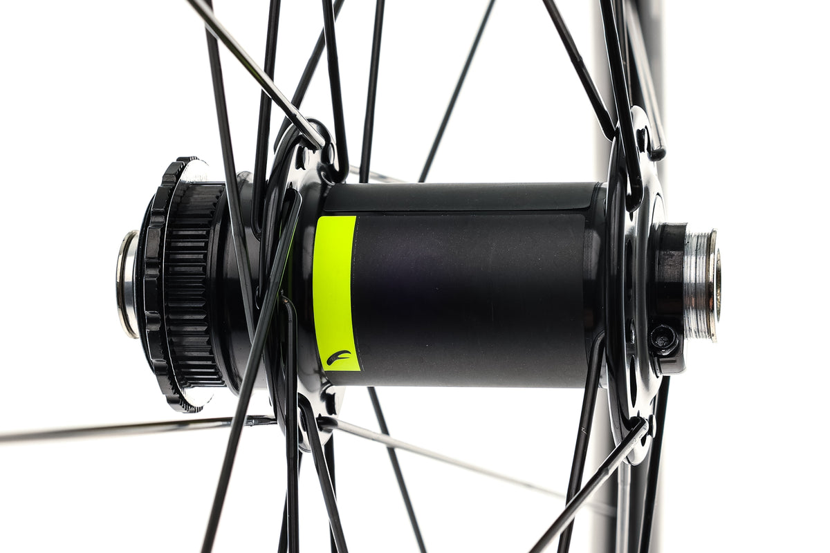 Fulcrum 700 Aluminum Tubeless 700c Wheelset | The Pro's Closet