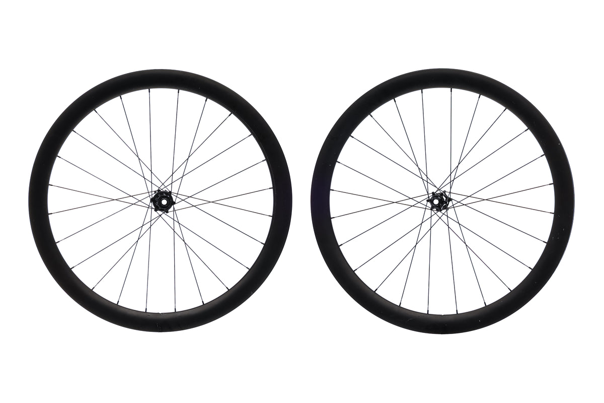 Light Bicycle Falcon Rim AR46 Disc Carbon Tubele | The Pro's Closet