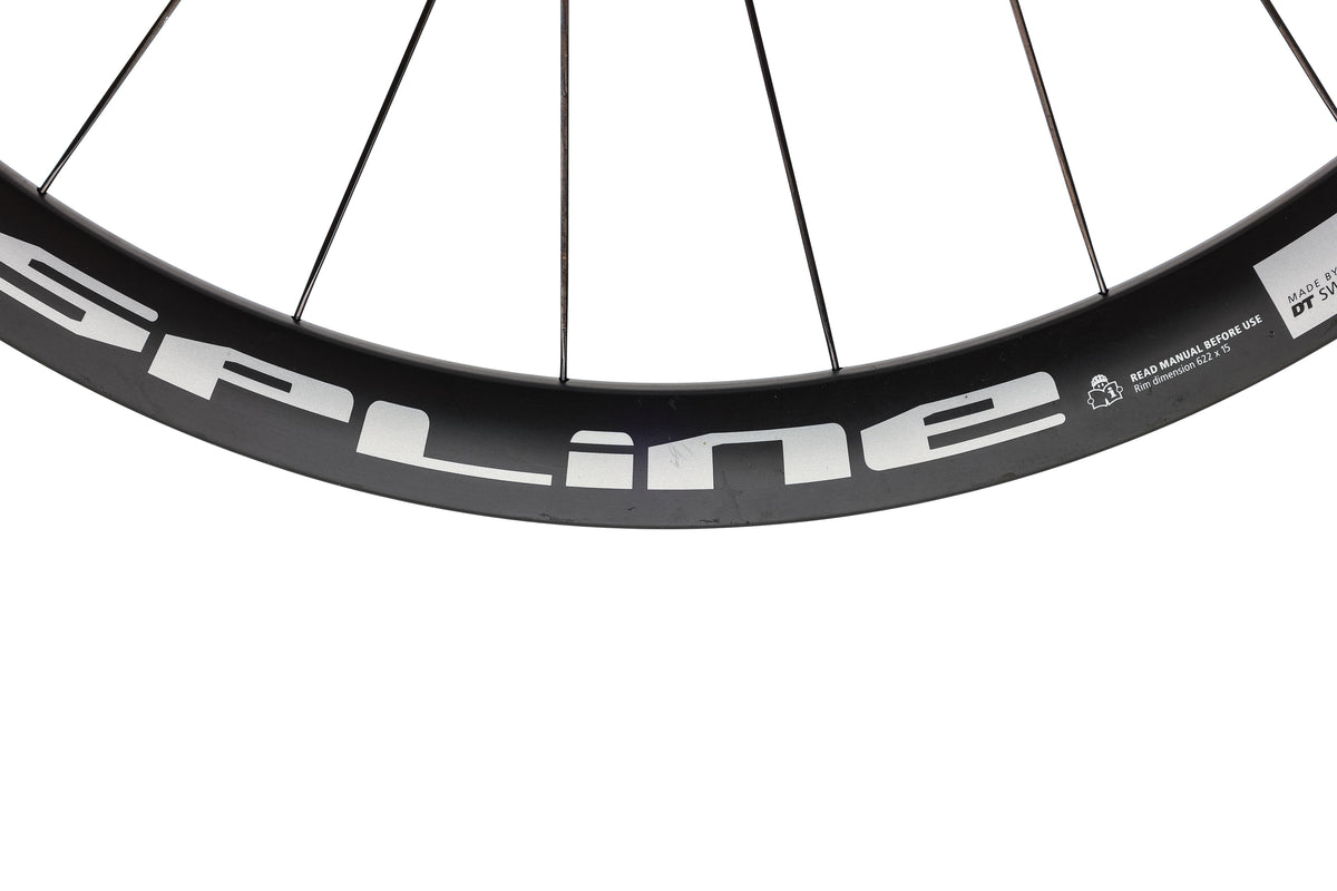 AnnonceDt Swiss RC38 SPLINE C Pneu - - Sports et Loisirs AnnonceDt Swiss RC38 SPLINE C Pneu - - Sports et Loisirs
