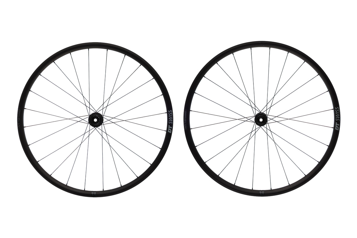 dt swiss gravel bike wheels LN Carbon Tubeless 700c Wheelset Gyros selber machen: Marinade __neu color:Weiß both come with Q/R