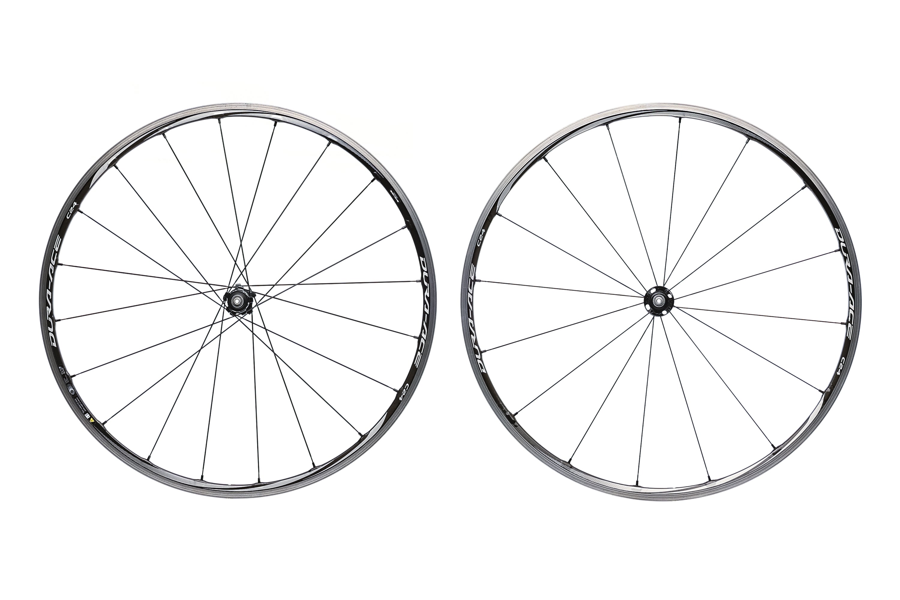 Shimano - Paire de Roues Dura Ace C24 WH 9000 Alu Carbone Noir Shimano - Paire de Roues Dura Ace C24 WH 9000 Alu Carbone Noir