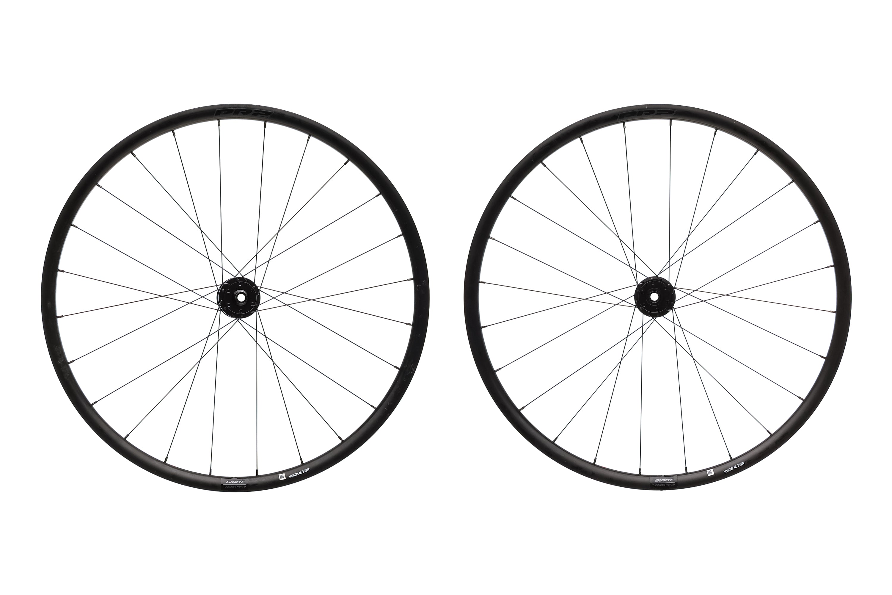 Giant R7 Rim Giant P-R2 Disc Aluminum Tubeless 700c Wheelset | The Pro's Closet