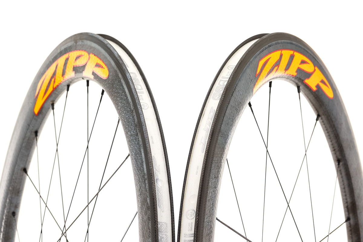 Zipp 404 Firecrest Carbon Clincher 700c Wheelset | The Pro's Closet