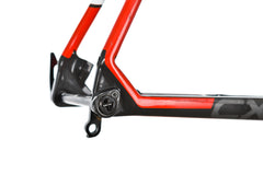 2016 Focus Mares Cyclocross Frame 60cm XX-Large Carbon Disc Thru Axle PF30 cockpit