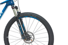 Giant XTC Advanced 29 3 Medium Bike - 2017 front wheel